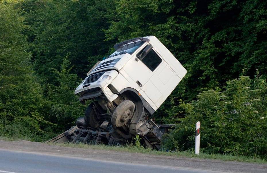 Why Truck Accident Claims Are a Different Beast in California
